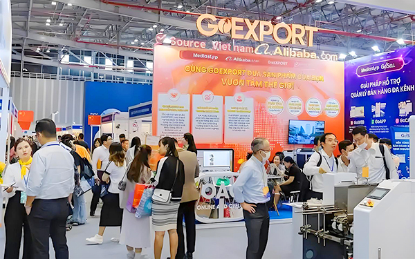 在北京展会设计布局中，如何做到无缝衔接功能区？