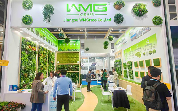 在广交会展位搭建中，营造自然氛围的绿植摆放指南